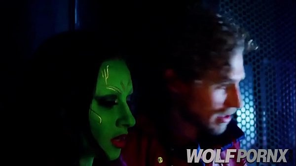 Guardians Of The Galaxy Porn Anal - Porn Parody Of Guardians Of A Galaxy Gets Aroused While Star Lord Begins To  Fuck | CosXplay.com