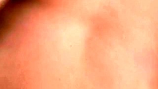 Terapeut šuká dospívajícího pacienta přírodní prsa skutečný piercing prstování doktor drobná prsa napnutá mydrfeelgood střih uniforma jízdy