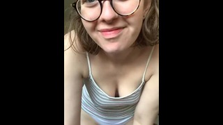 Reddit Scottish Girl Next Door Titty Drop Compilación - Jo Munroe (tallassgirl)