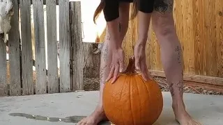 Its That Time of Year Pumpkin Pee