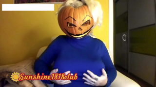 Lucky Halloween Pervs! Huge Boobs Pumpkin Cam Recorded 10 31
