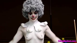 Sexy Babe Wears Clown Makeup And Teases | CosXplay.com