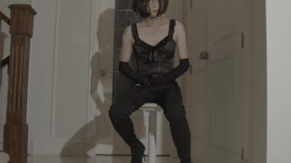 Ejaculate In Real Face Mask And Long Boots