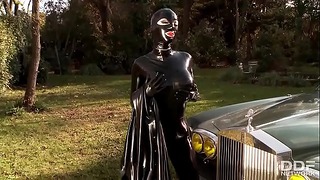 Fetish Queen Latex Lucy Fucks Herself Outdoors With Dildo