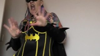 Ücretsiz Önizleme – Batgirl'in Buttplug'u Günü Kurtarıyor – Rem Dizisi