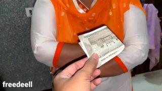 Pokojówka Wali o wartości 500 rupii