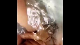 Nena latina sexy y caliente haciendo stripteases en traje de baño - Snapchat Mamada