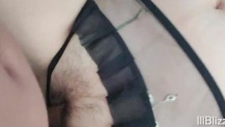 泰国情侣青少年穿着性感服装性交和体内射精。暨在她体内。女人高潮