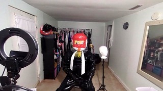 Kigurumi in heavy rubber breathplay rebeathing air from their suit