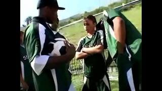 Video She wants to play soccer