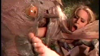 Anal Blonde’s Outdoor DP