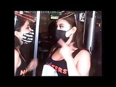 Chicas hooters tetas, piernas, culos