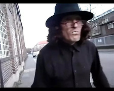 Grindlackl horror freak Freddy comes back to the fetish clinic and because of his smoking cessation and is milked while perverse