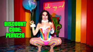 Clown Girl Satine Summers Proves Clussy is no Joke in Wild Circus Fuck