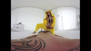 TmwVRnet – Nicole Love – Catch’em all