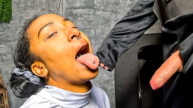 Princess Leia Facefucked by Darth Vader | Wars XXX Parody