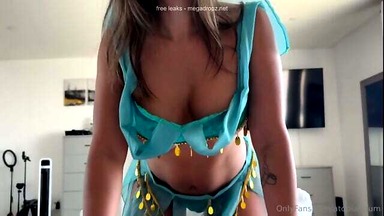 AtqPlatinum As Princess Jasmine Rides A Cock